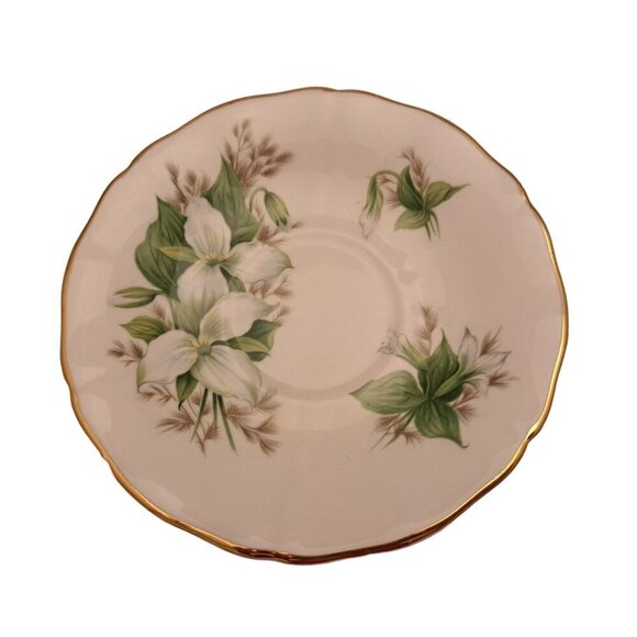 Royal Adderley Trillium Canadian Provincial Flowers Tea Cup and Saucer - Picture 8 of 11